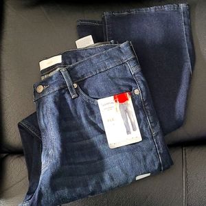 Signature Levi Strauss Premium Supee Flex Athletic 32x32